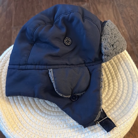 Navy and Gray Winter Hat - Picture 3 of 6